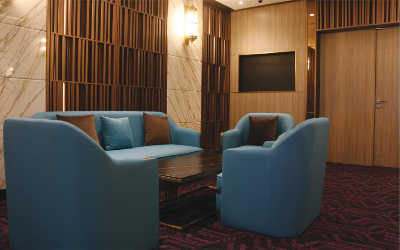 Aqueen Prestige Hotel Lavender Сингапур Екстериор снимка