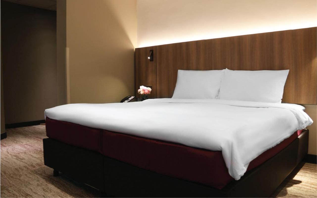 Aqueen Prestige Hotel Lavender Сингапур Екстериор снимка